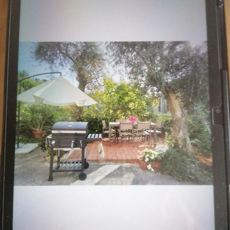 Casa Silvio Lägenhet Torri Del Benaco Exteriör bild